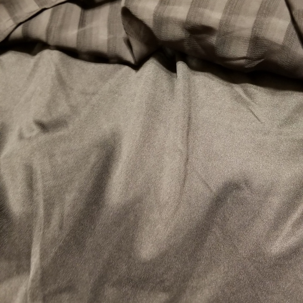 Blouse - Picture 2 of 4